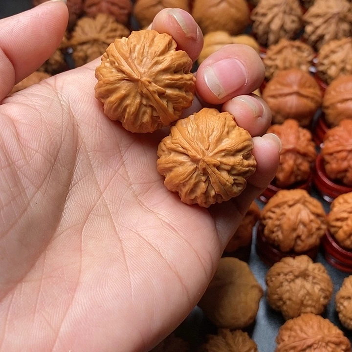 吊坠文玩核桃西瓜球