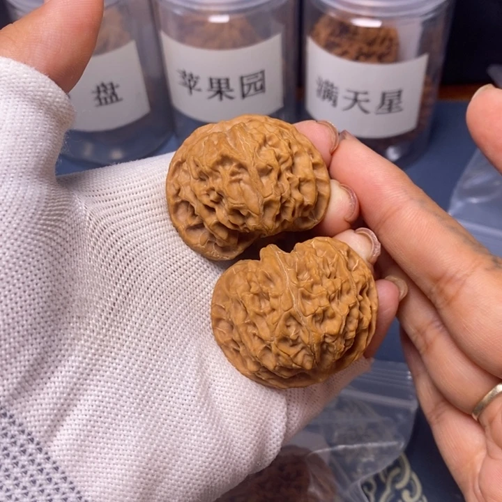文玩核桃把件40苹果园