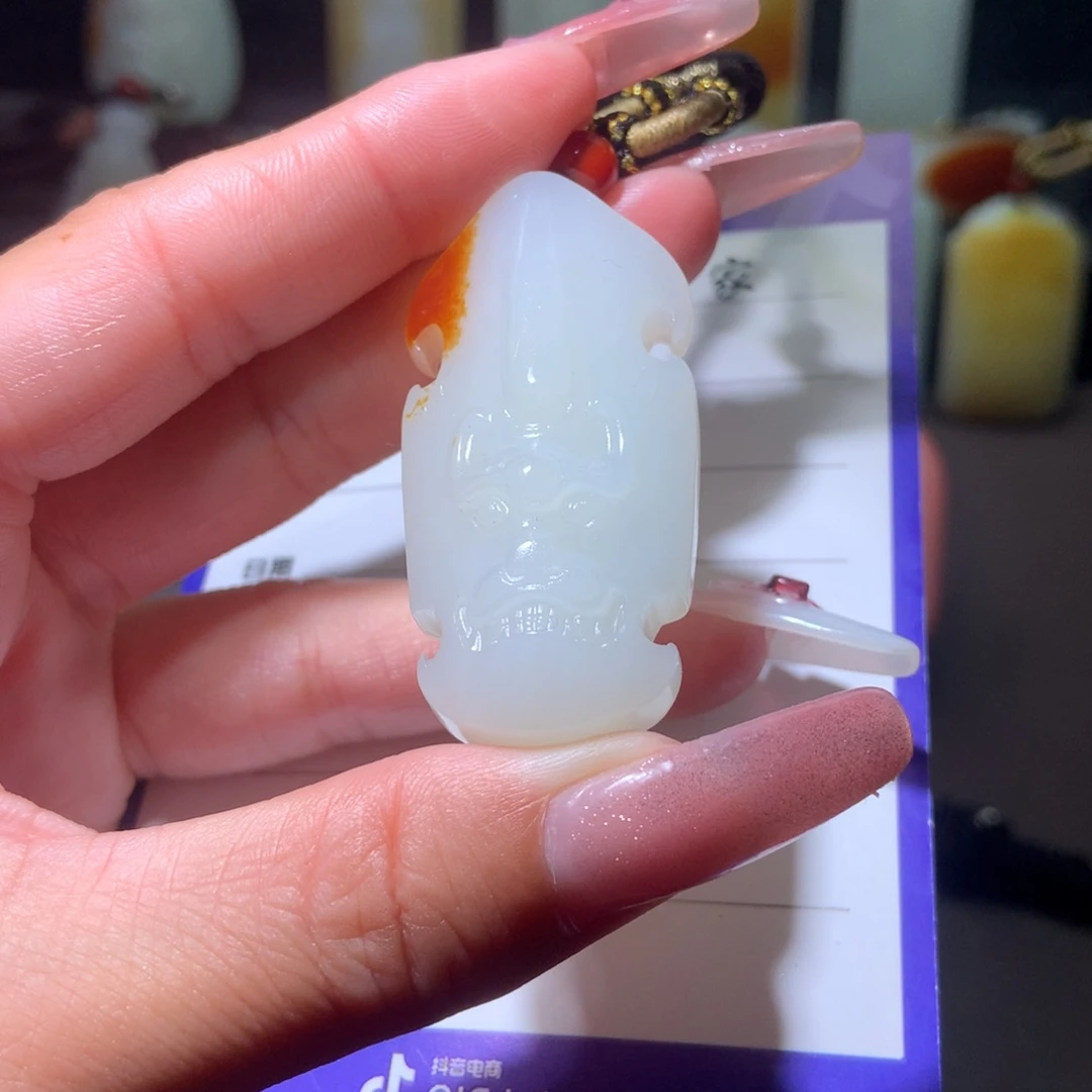 和田玉未镶嵌颈饰太*