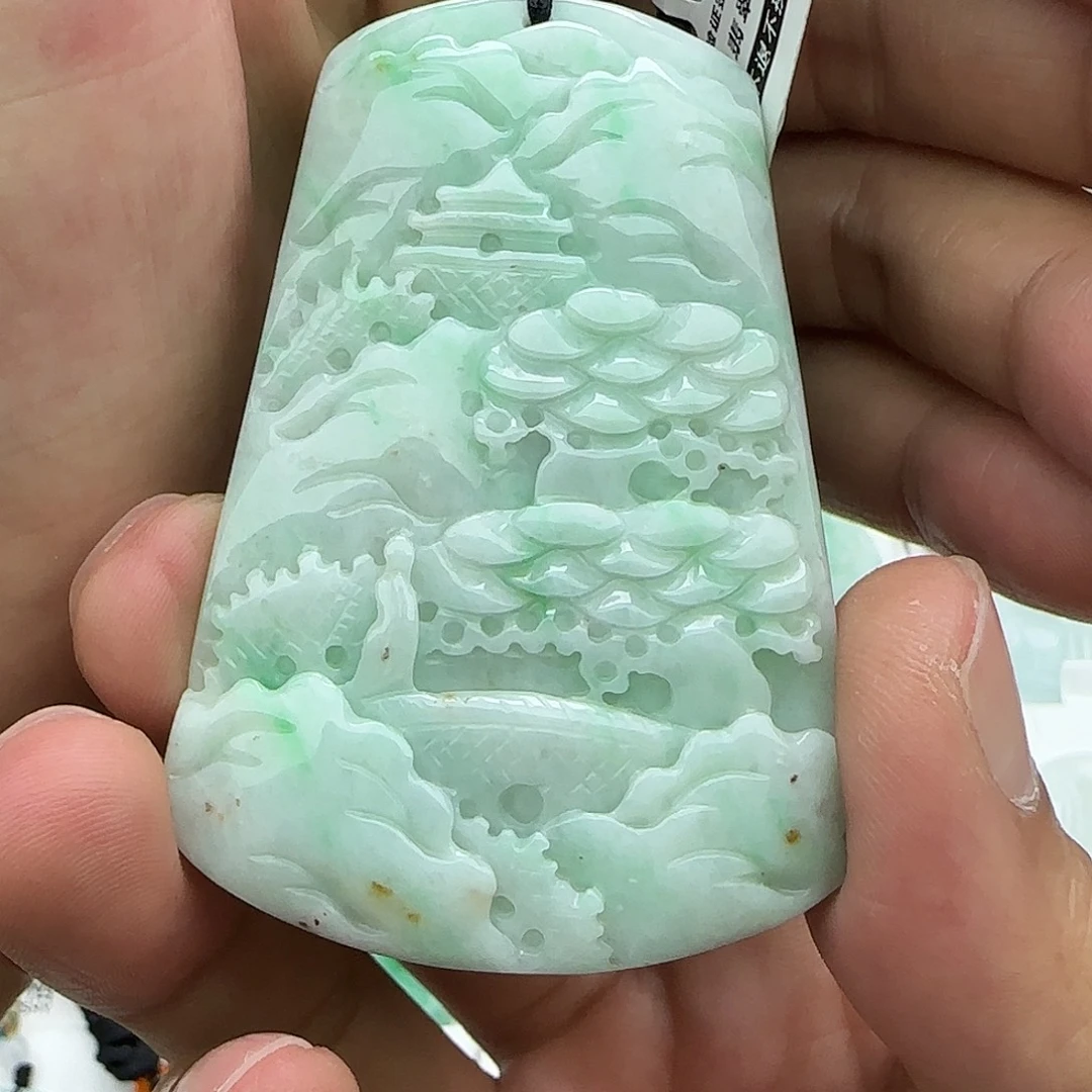 知***乐颈饰未镶嵌翡翠翡翠