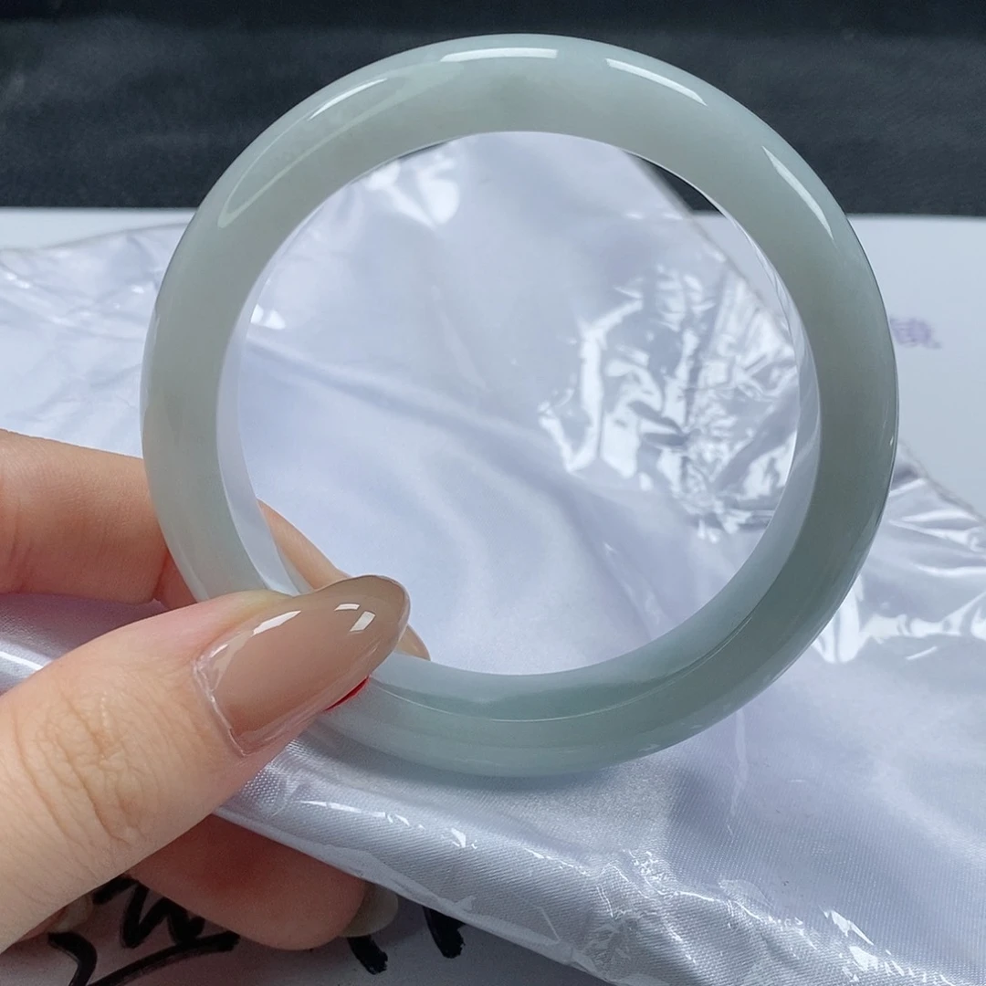 【闪购商品】翡翠手镯未镶嵌390号