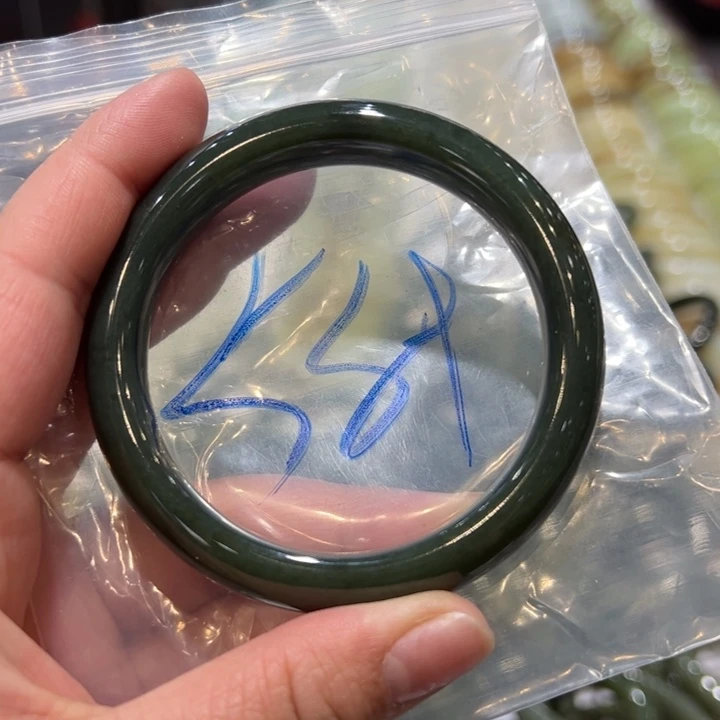 和田玉（糖玉）手镯未镶嵌