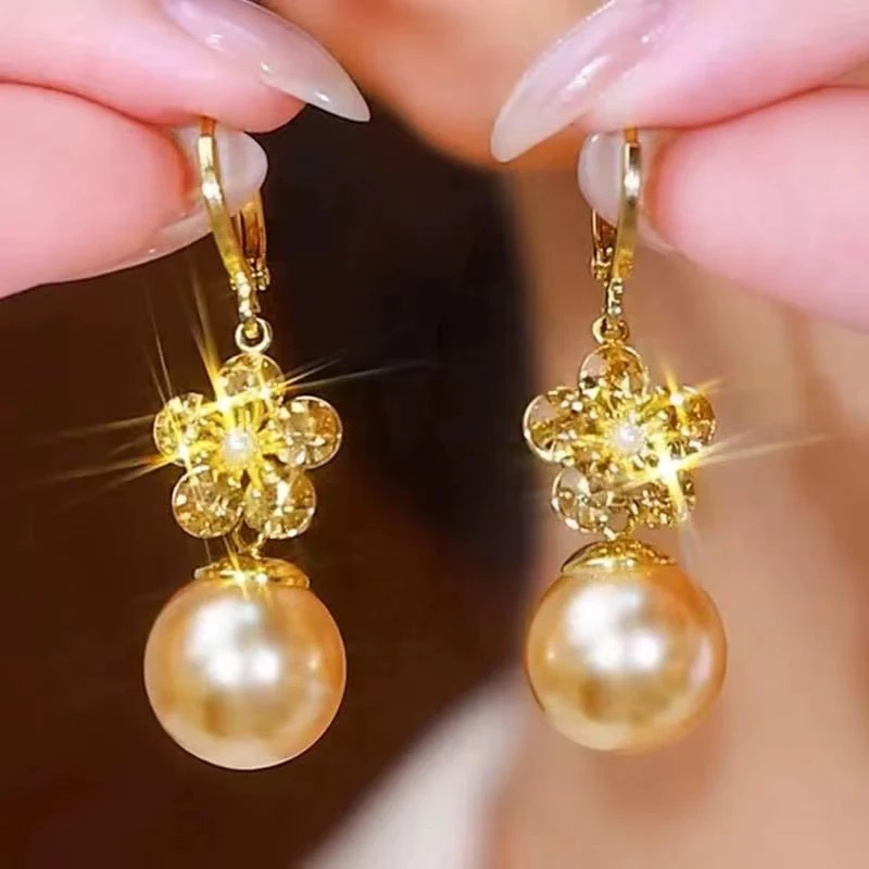 轻奢时尚香槟色花朵耳环秋冬高级感气质百搭耳扣优雅时尚日常耳饰