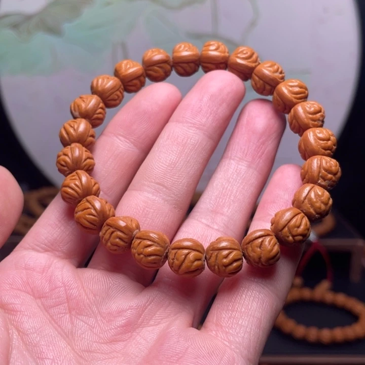 手串桃核11金蟾手串