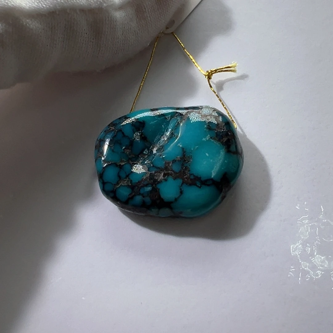 绿松石未镶嵌挂件