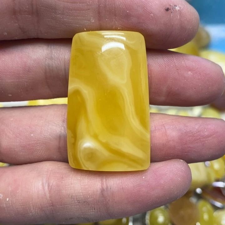 蜜蜡裸石未镶嵌吊坠