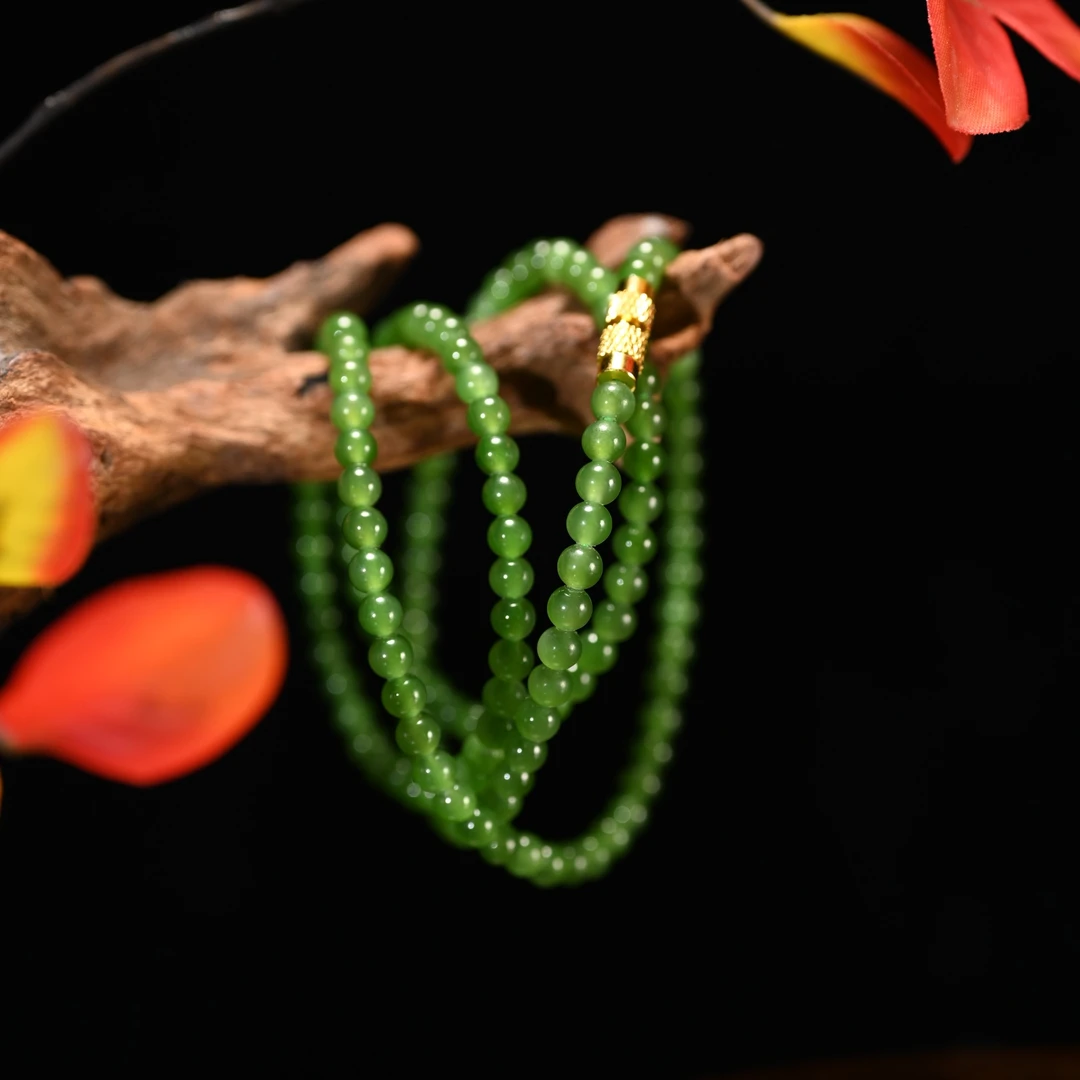 lot8815 2511260082和田玉碧玉项链/保利