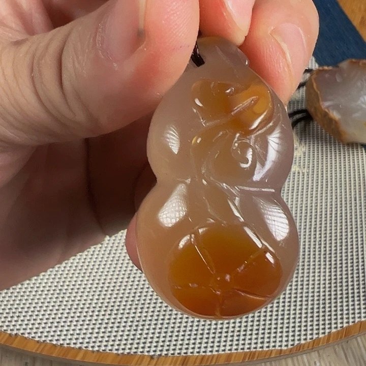 玛瑙/玉髓未镶嵌珠宝奇石