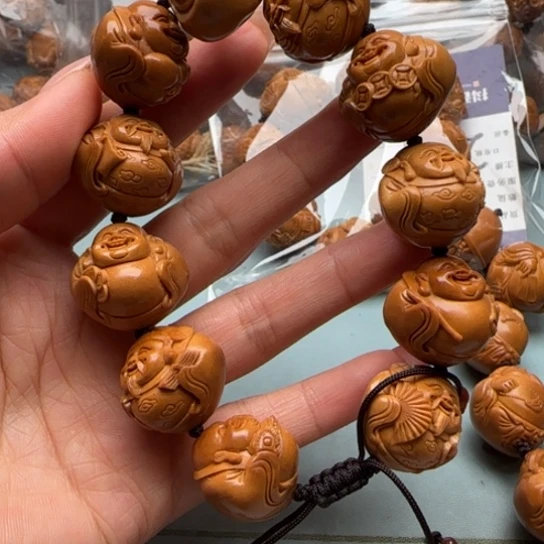 柿***长吊坠橄榄核橄榄雕工艺品