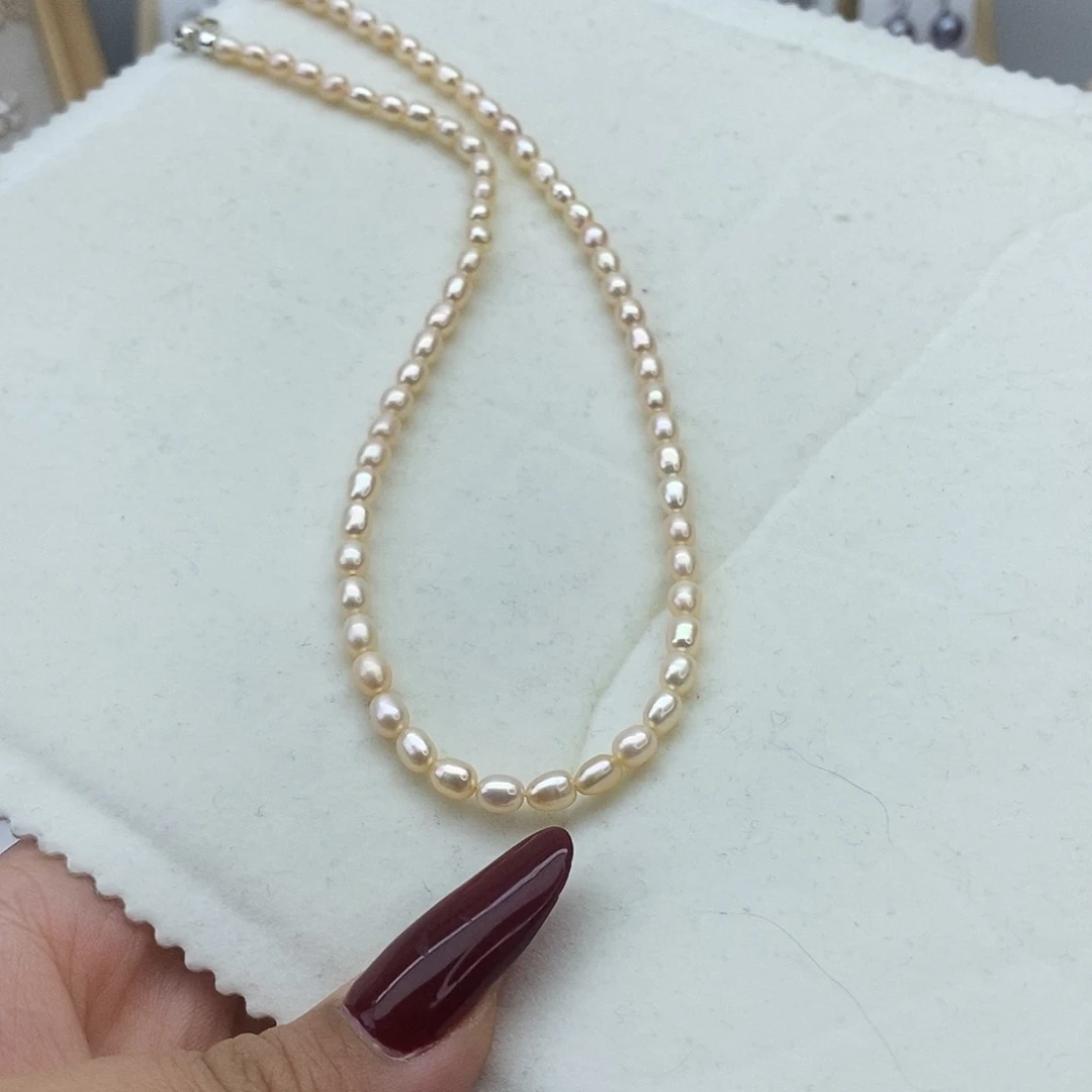未镶嵌淡水珍珠颈饰