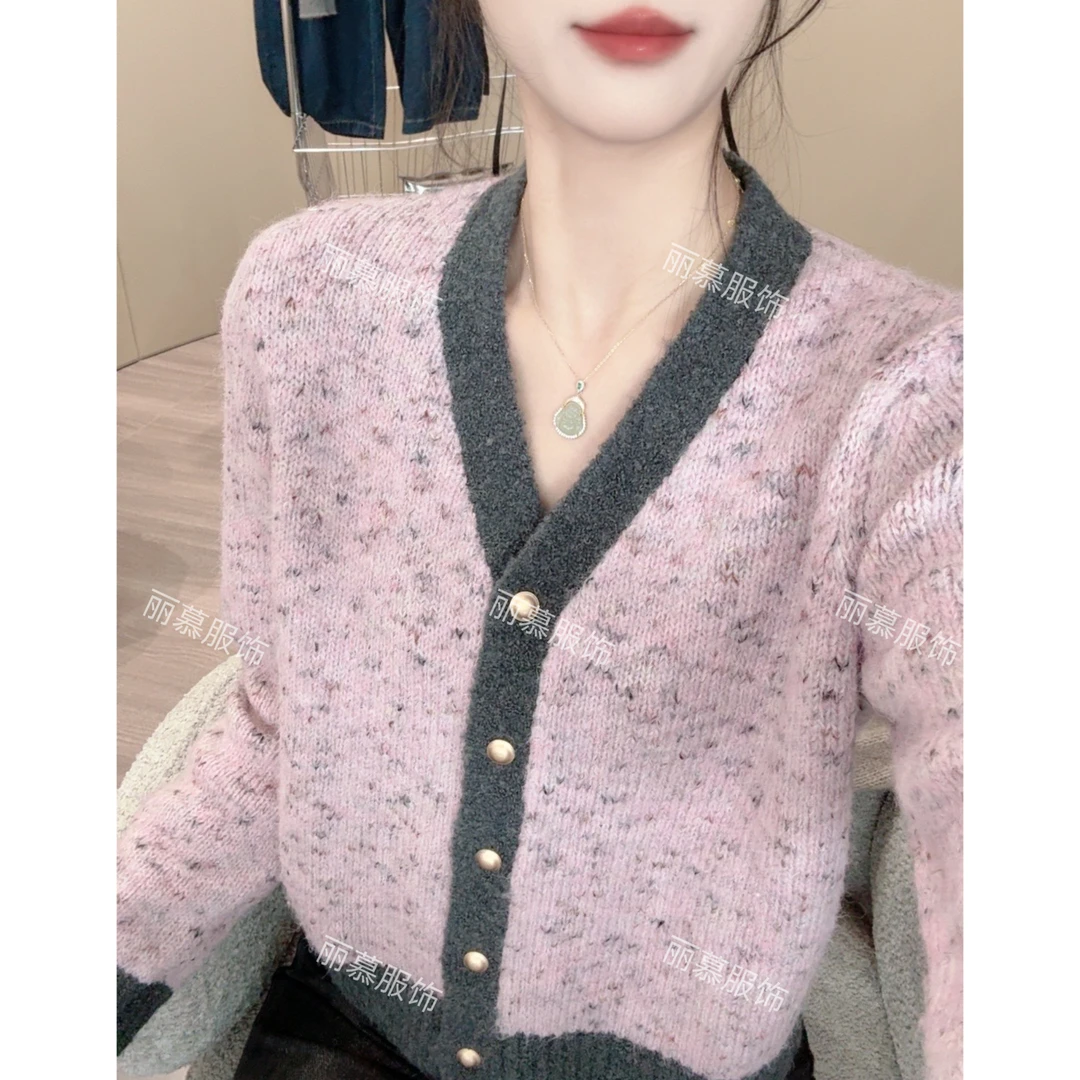 【小香风豆沙粉】V领金扣撞色花纱小香风短款针织开衫上衣1328