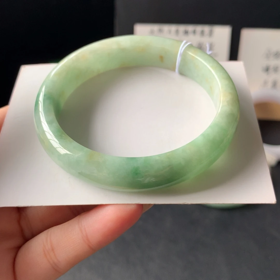 翡翠未镶嵌手镯18号57.7-12.5-8