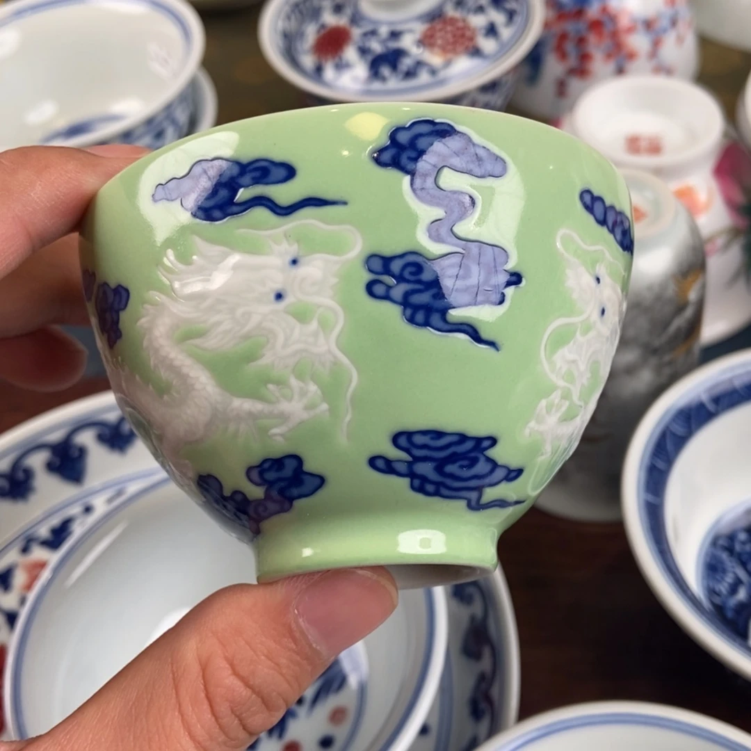 陶瓷艺术家的作品是一种