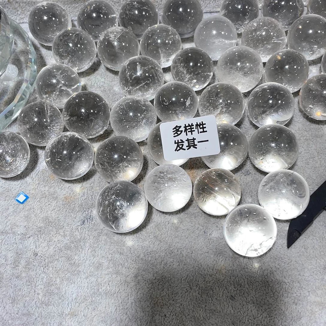 水晶摆件…..未镶嵌一个26-27m m