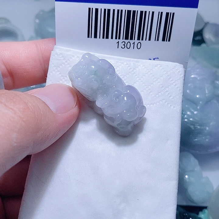 翡翠未镶嵌颈饰天光墟翡翠市场现金代购