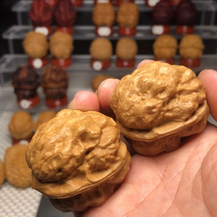 把件文玩核桃130金蟾疙瘩包