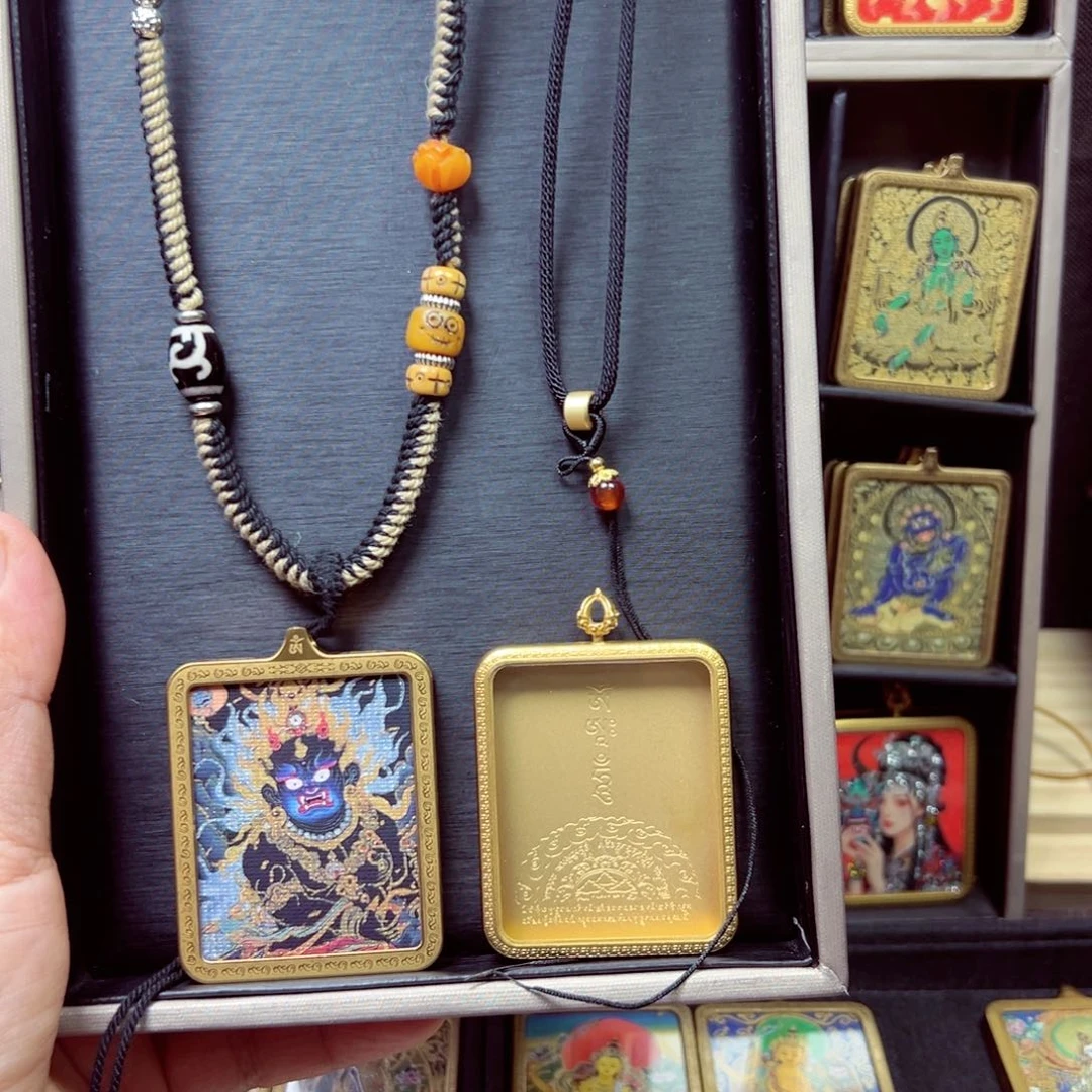 吊坠小*美丽而美丽地生活