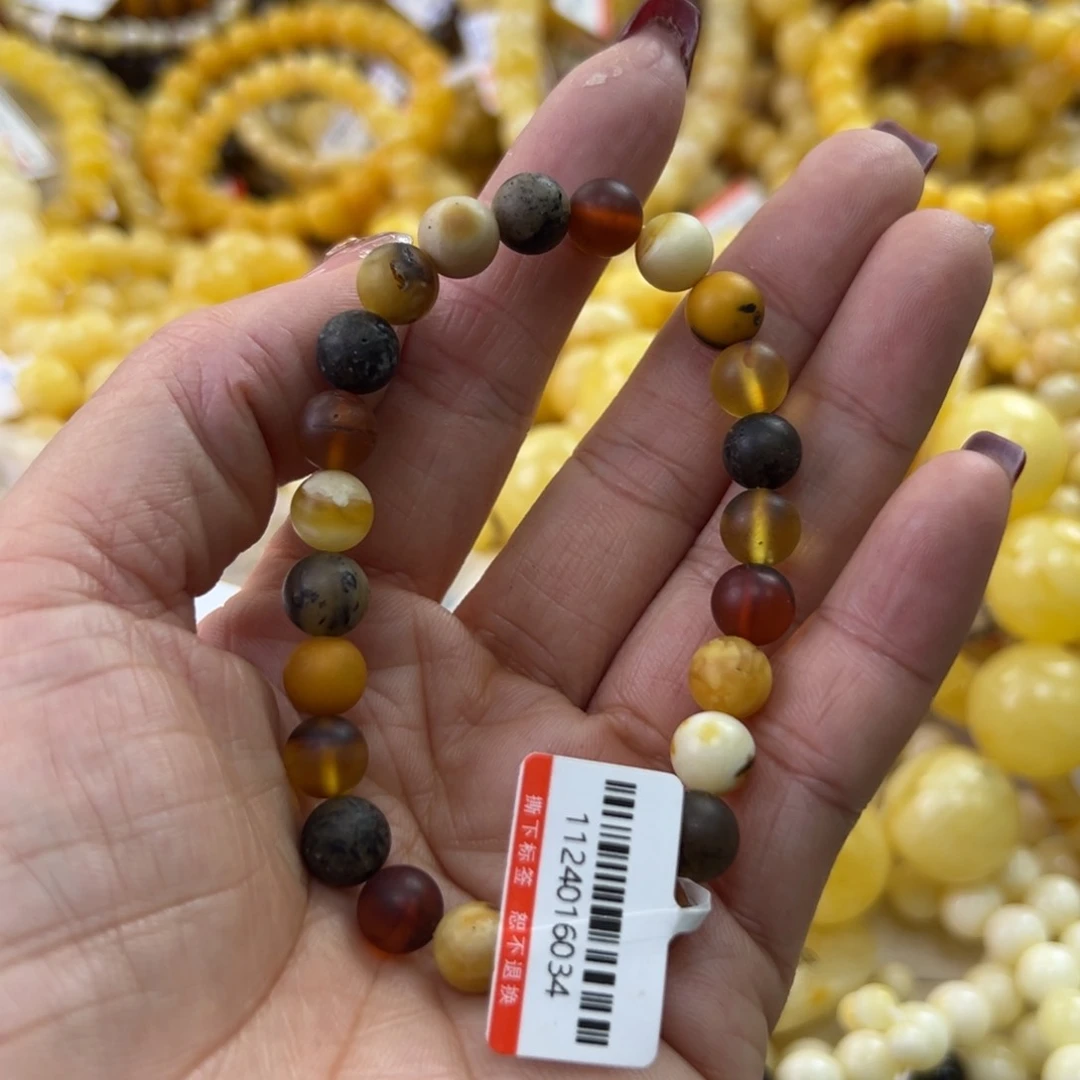 琥珀珠宝奇石未镶嵌