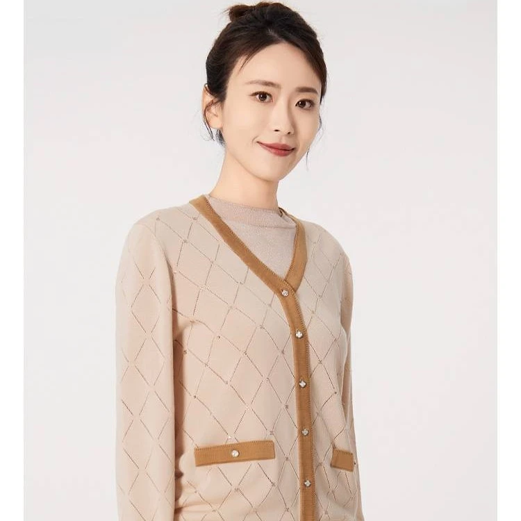 老美华春季女士休闲时尚保暖舒适柔软透气针织衫431208012