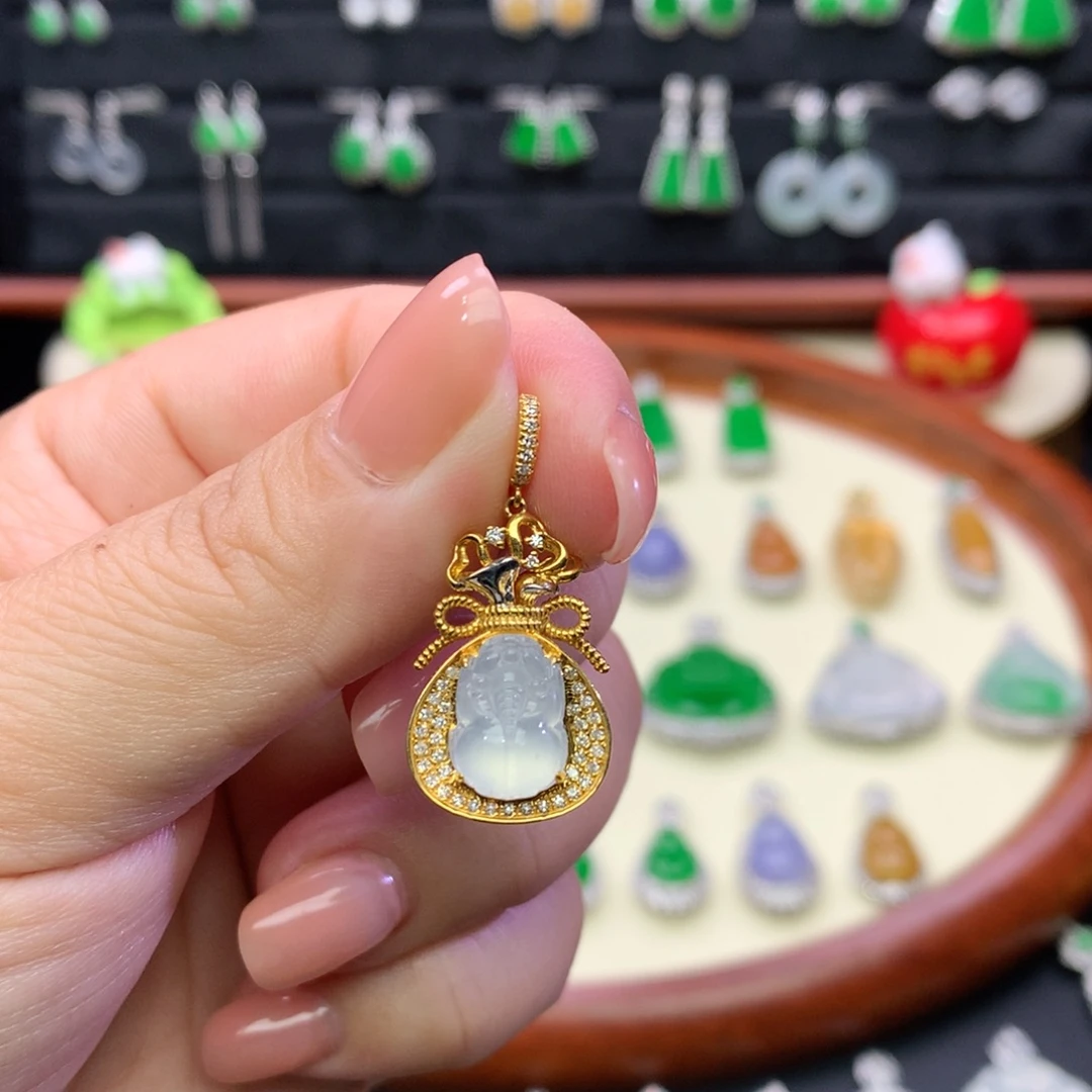 翡翠18K金镶嵌吊坠(不含链)