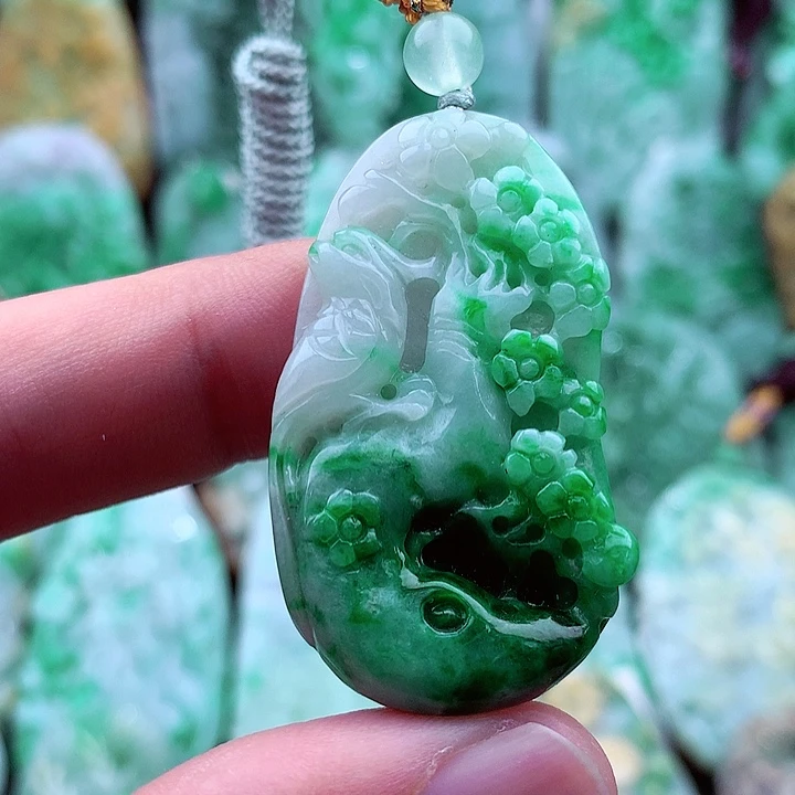 翡翠吊坠(不含链)未镶嵌