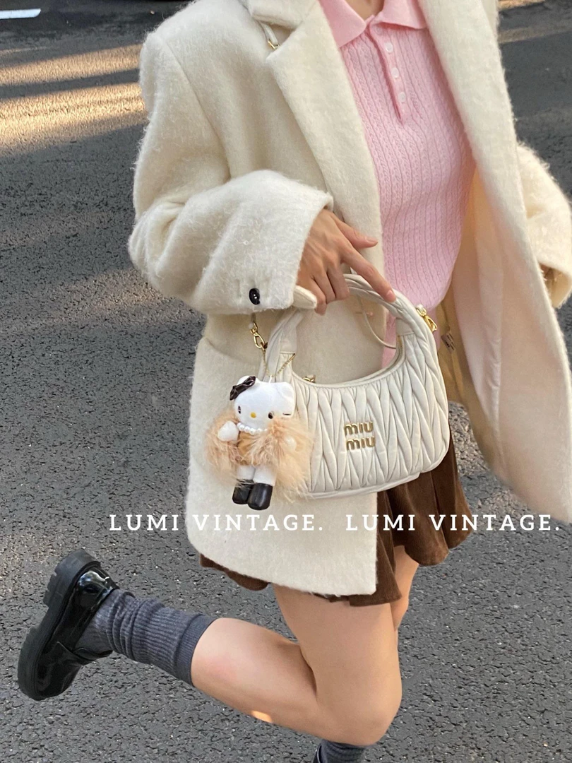95新 MIU MIU/缪缪 白金褶皱羊皮小号wander 47052637