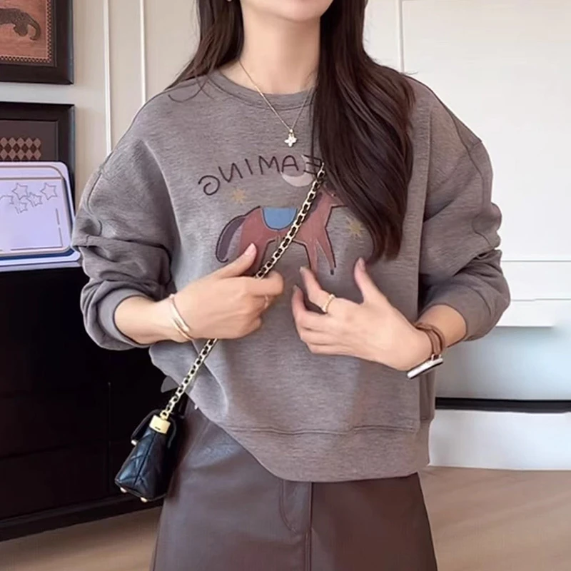 小个子宽松显瘦上衣秋季新款胖MM大码女装韩系圆领印花长袖卫衣女