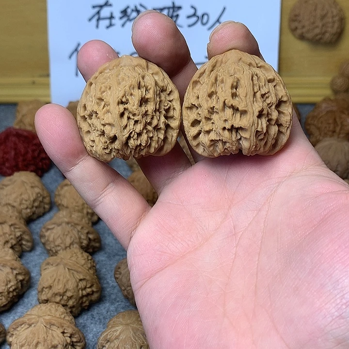 文玩核桃把件全品无修精品南疆石