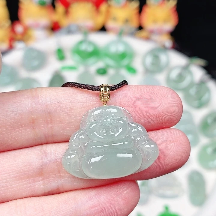 颈饰18K金镶嵌翡翠缅甸天然A货翡翠