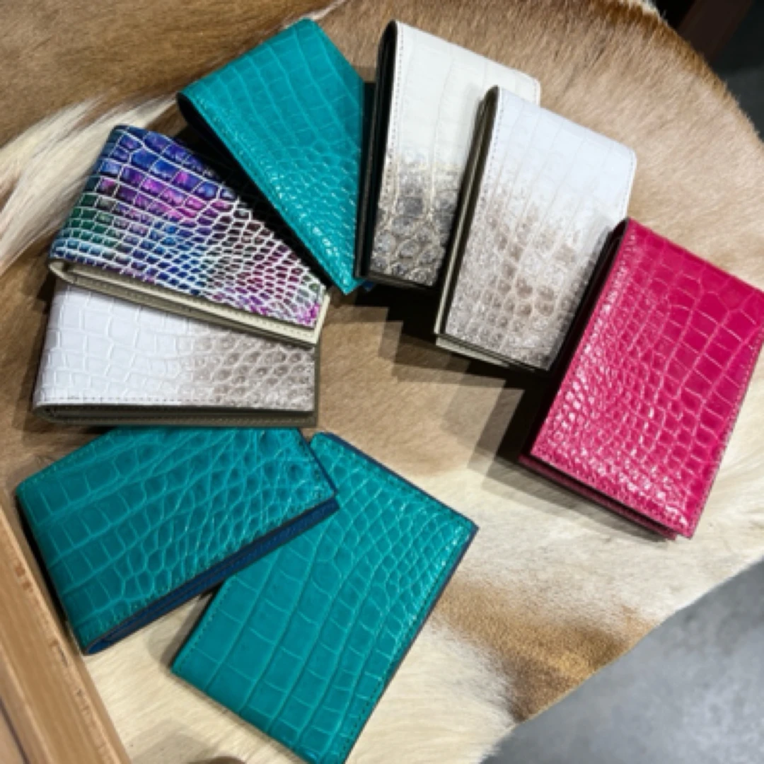 驾驶证包鳄鱼皮彩色系新出