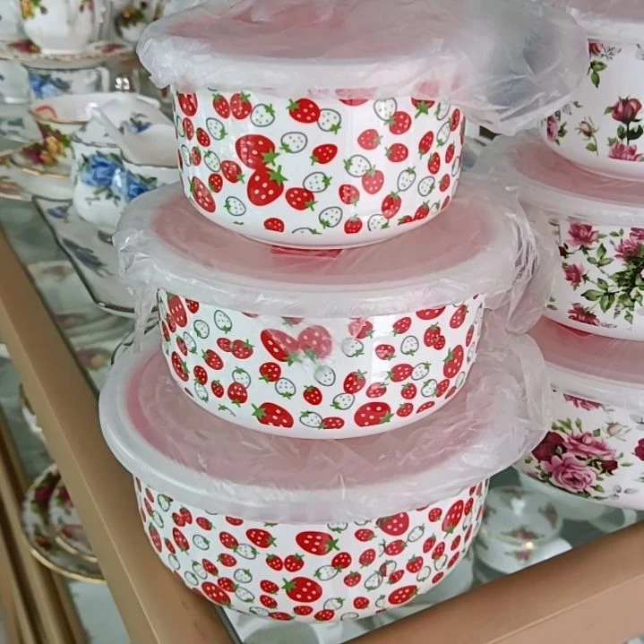 草莓骨质瓷三件套保鲜碗