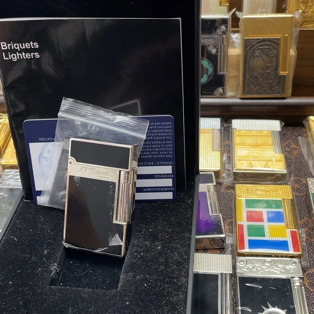 在你面前装着不在意就算