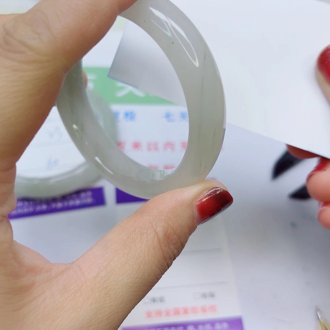 石英质玉未镶嵌手镯66/5453