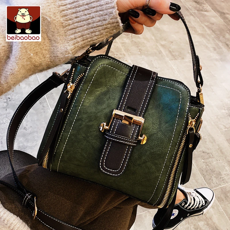 上新小包包女新款秋冬款潮版时尚单肩斜跨小方包