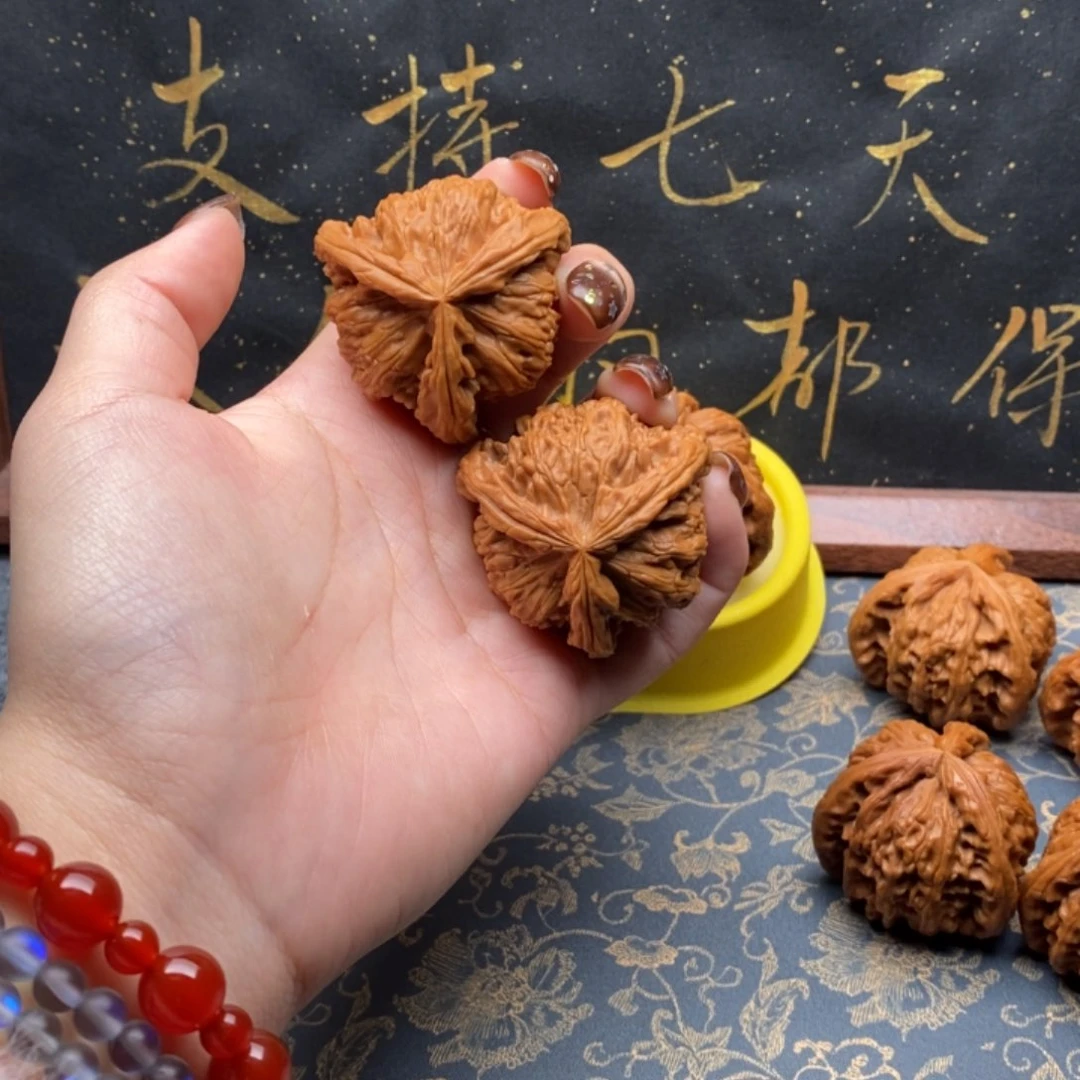 吊坠文玩核桃豆*啊