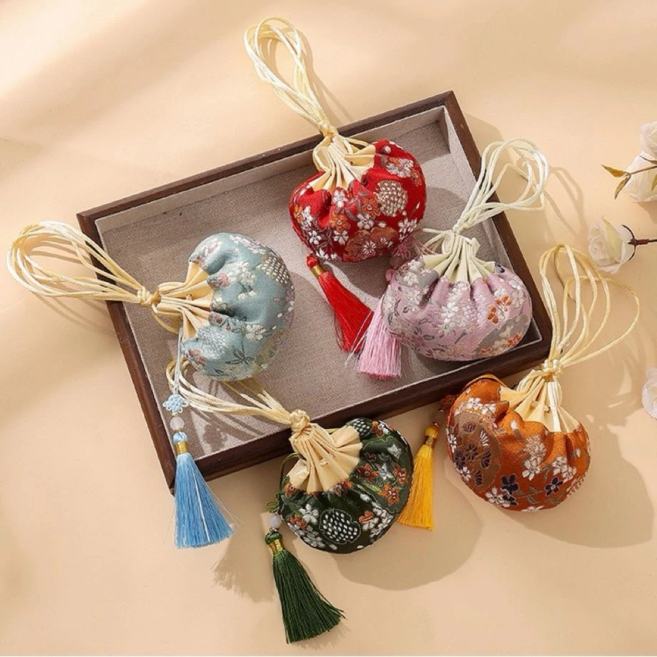 《枕云眠月香囊》香包香囊天然清香手工制作