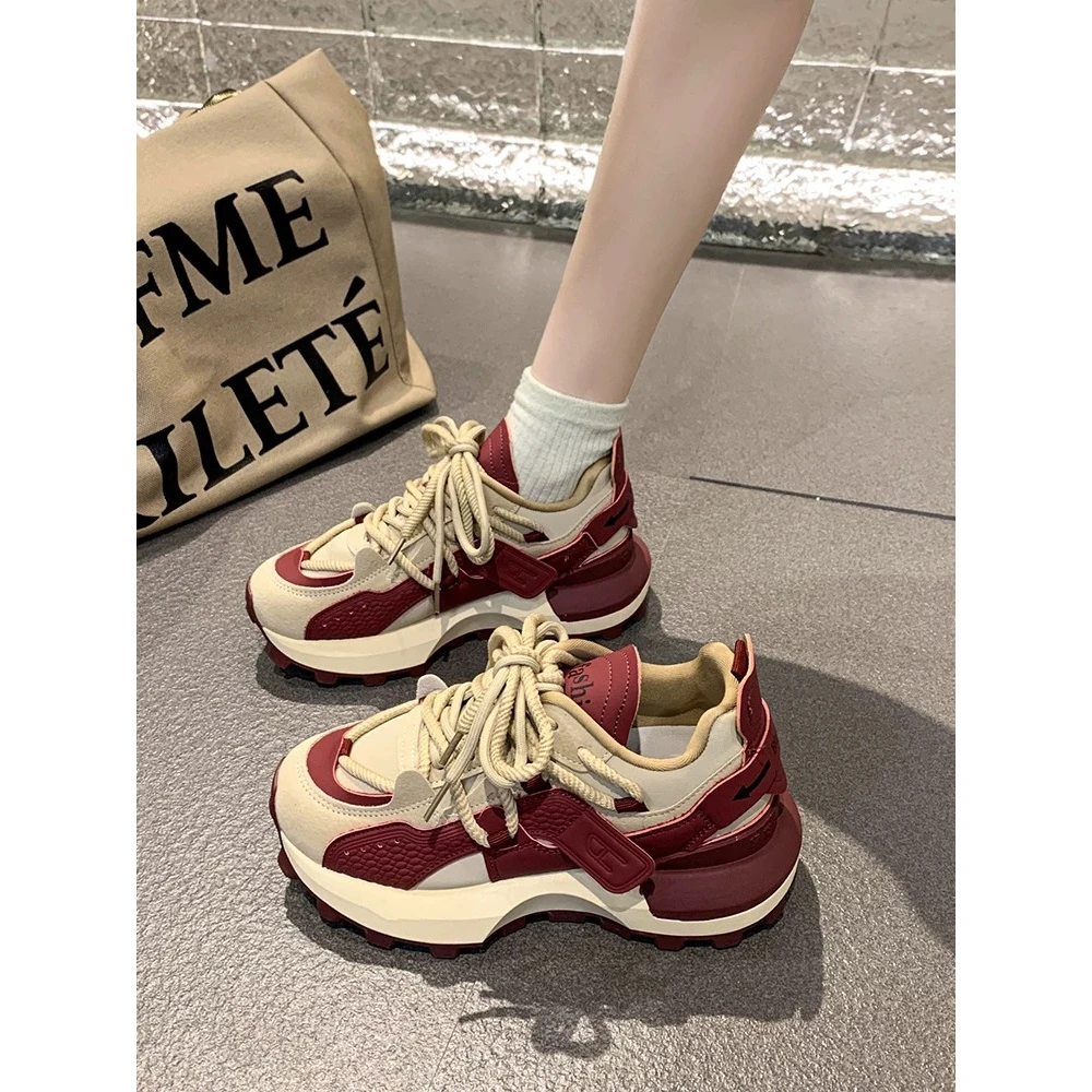 春夏新款女生运动时尚百搭尤莱特潮流阿甘鞋A06