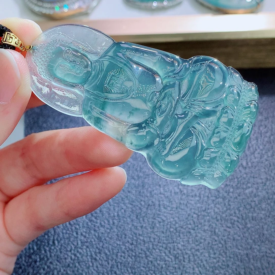 颈饰18K金镶嵌翡翠翡翠
