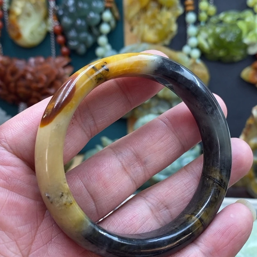 【闪购商品】未镶嵌岫玉手镯56