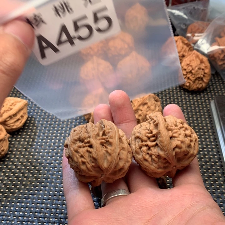 吊坠文玩核桃红锦鲤