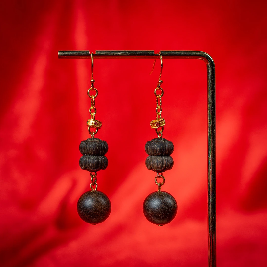 富国岛倒架并蒂莲耳环