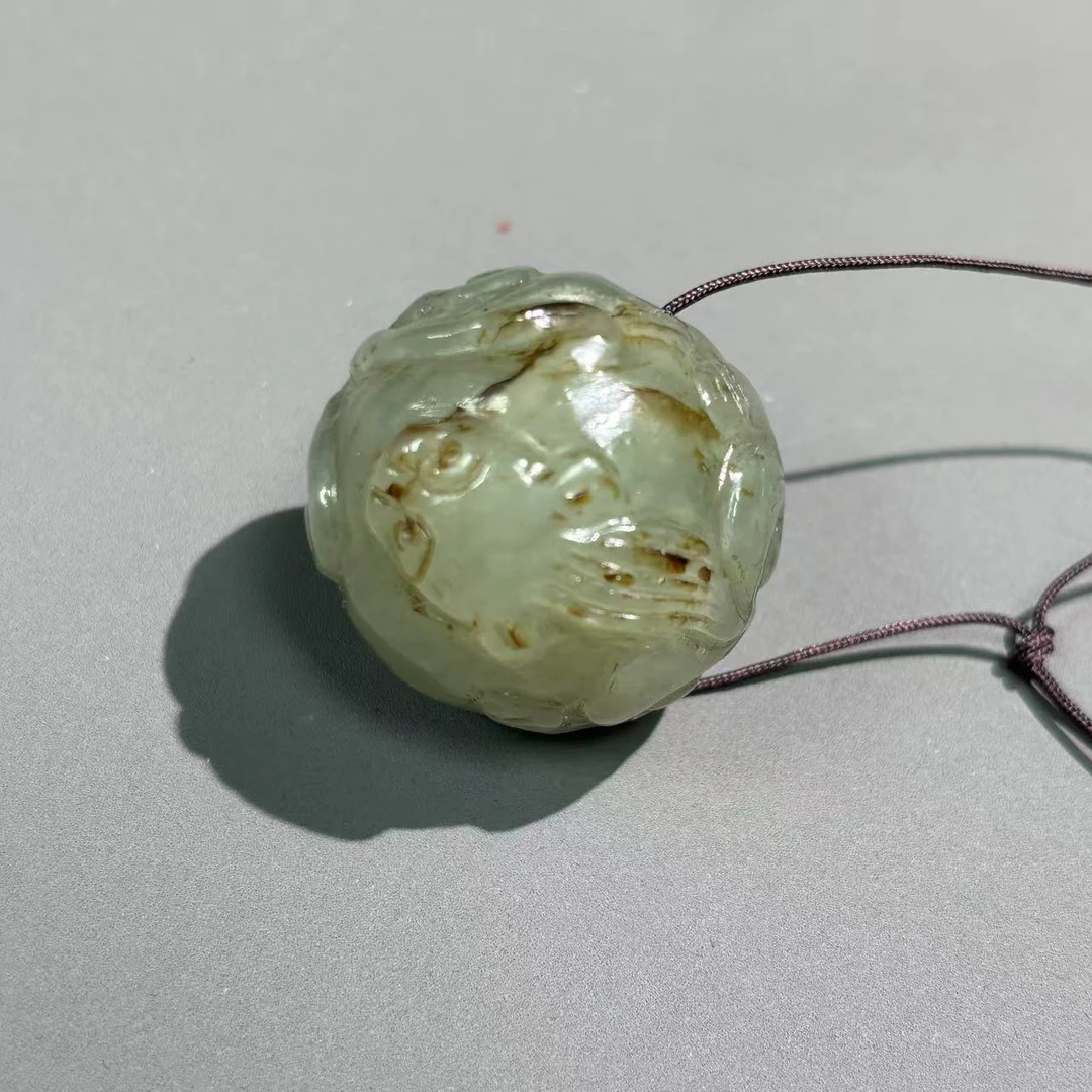 明代和田玉螭龙单珠LM