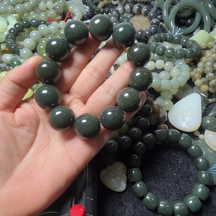 和田玉未镶嵌手串20