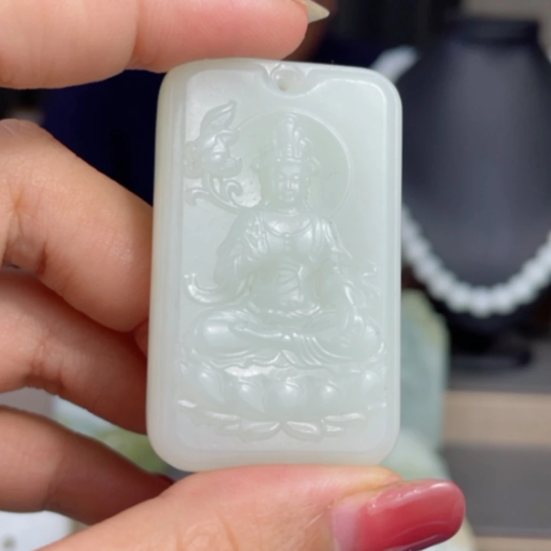 【闪购商品】颈饰未镶嵌和田玉