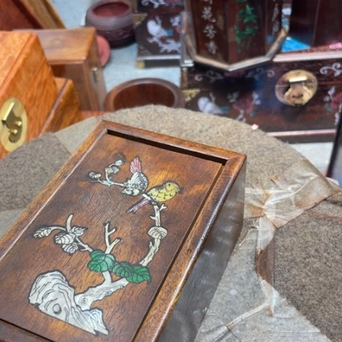 贡木惜*盒子111111