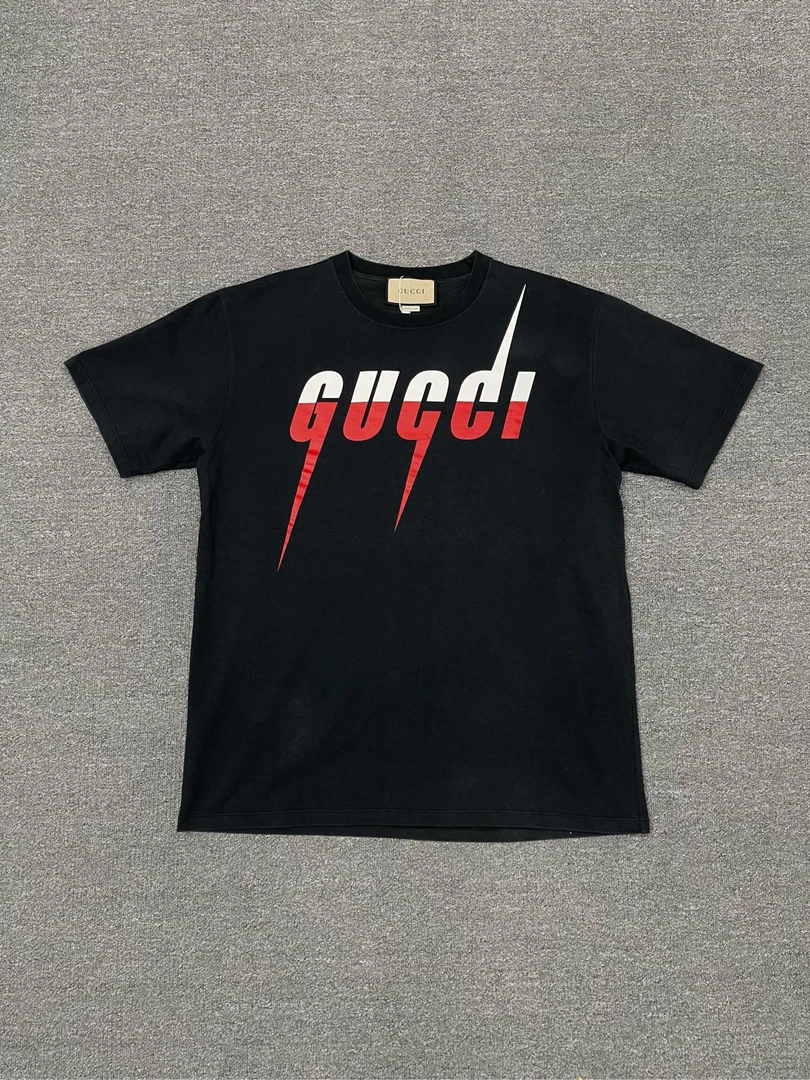 全新未使用 GUCCI/古驰 闪电字母印花短袖T恤/黑色/L码