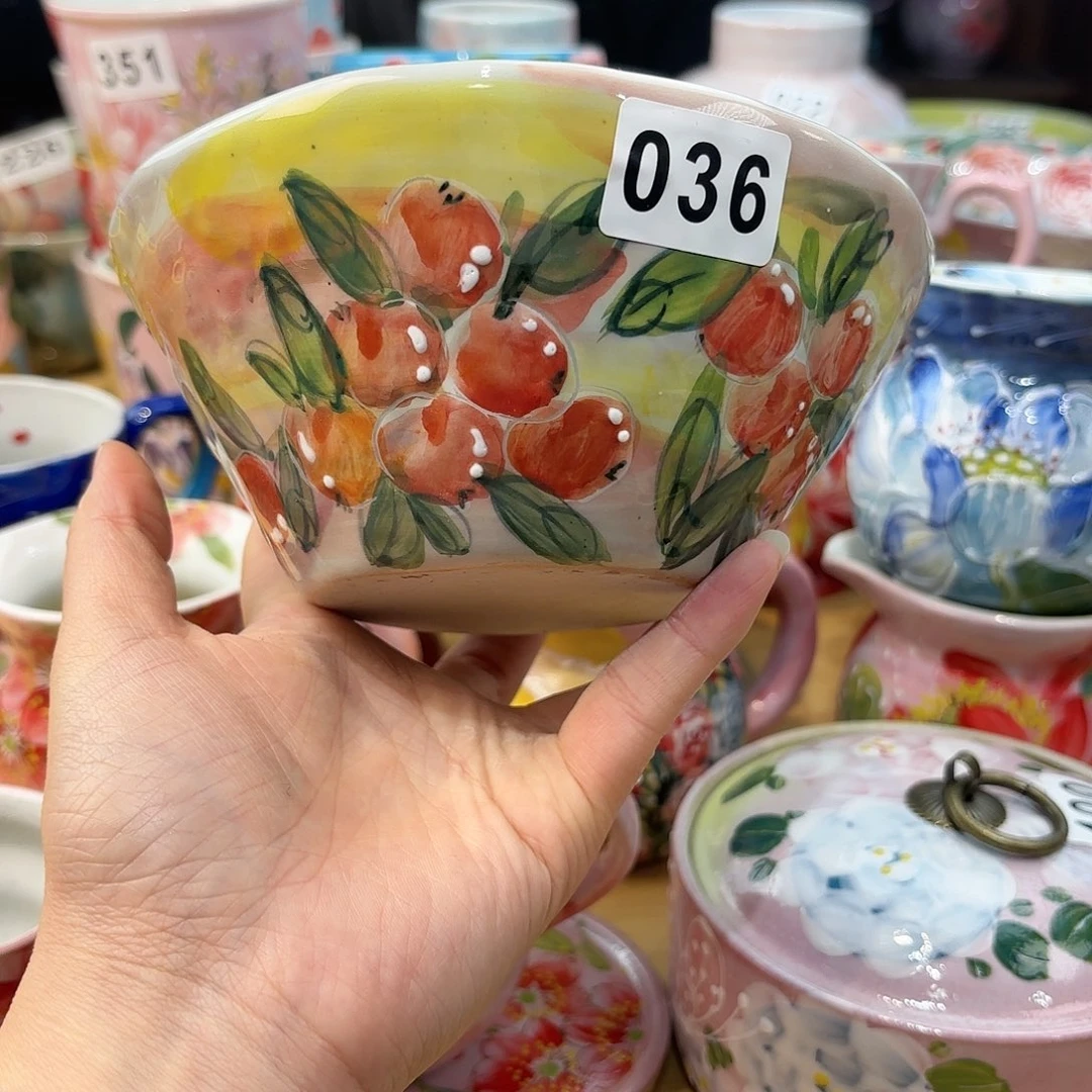 瓷片兔兔盖茨。兔兔好