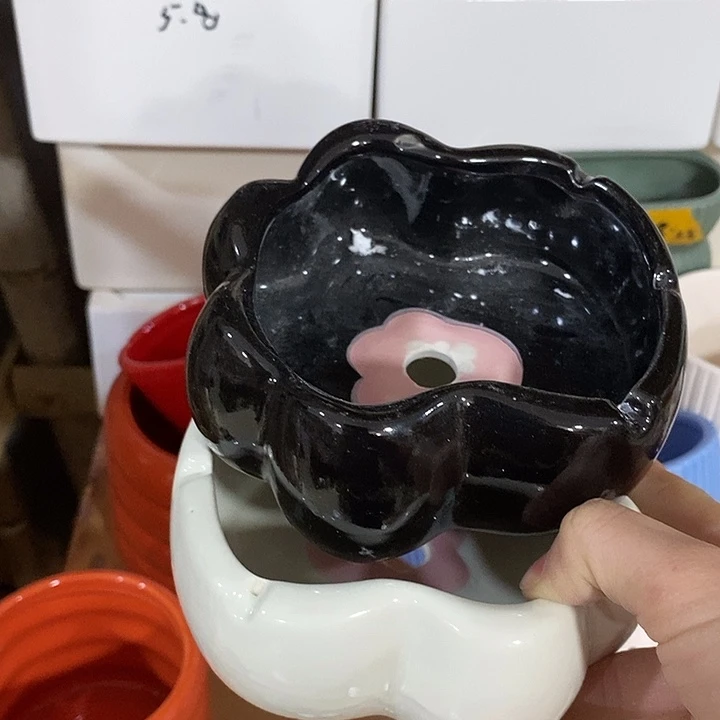 陶盆有孔 瑕疵针孔漏釉介意勿拍外口 12外高4.5