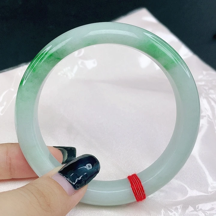 翡翠手镯未镶嵌圈59.4，1302