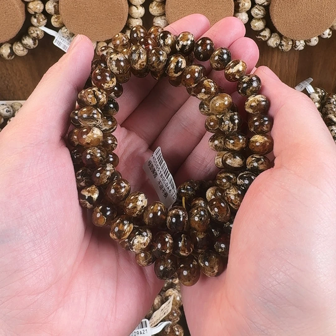 品***生琥珀未镶嵌手链抚顺琥珀-干白溶洞